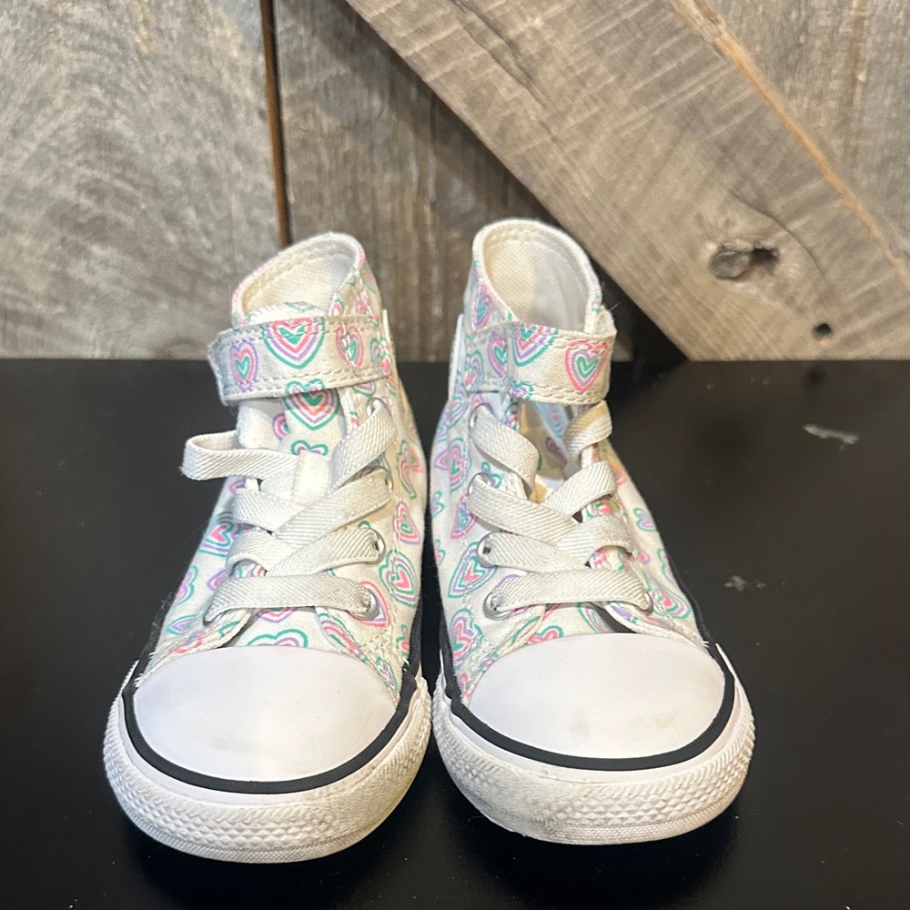 Converse Kids White High-Top Sneakers with Pink & Mint Hearts - Picture 2 of 4